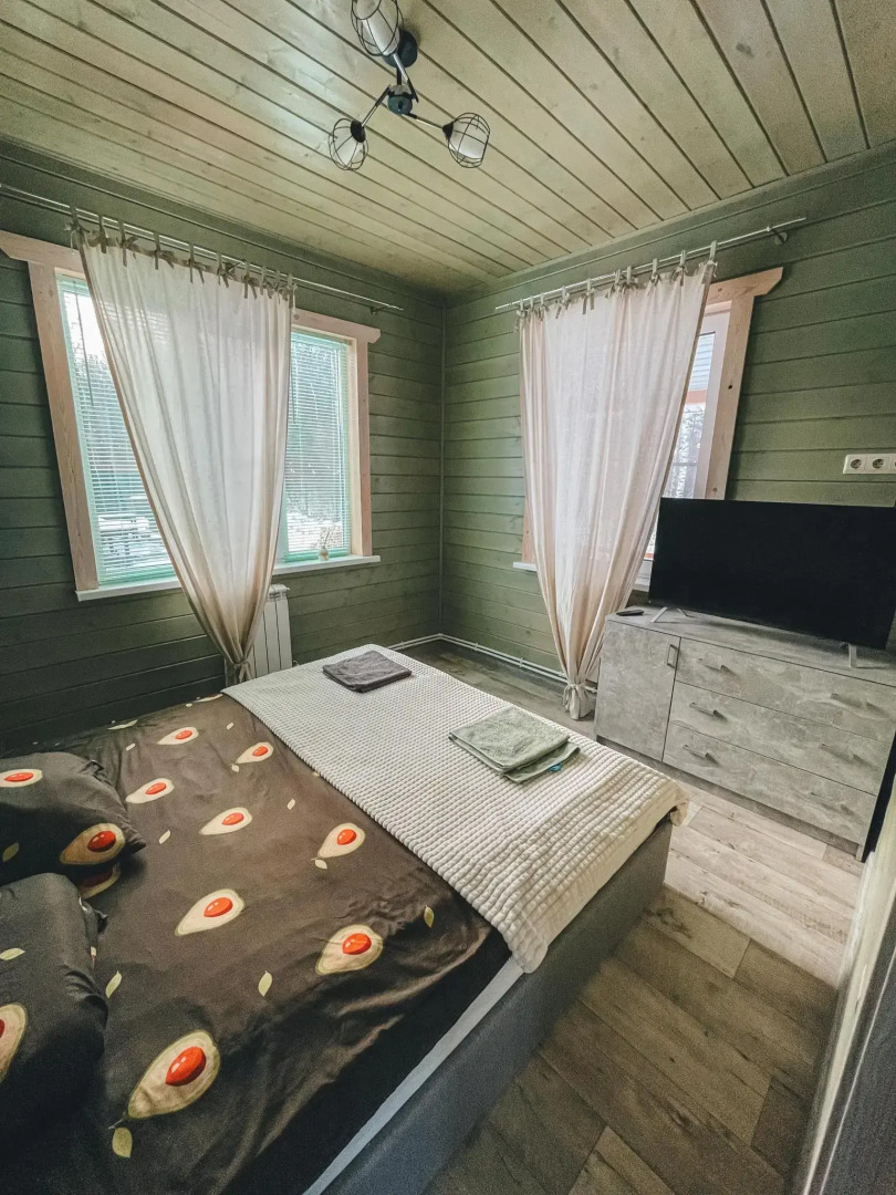 Дом в лесу с баней и чаном