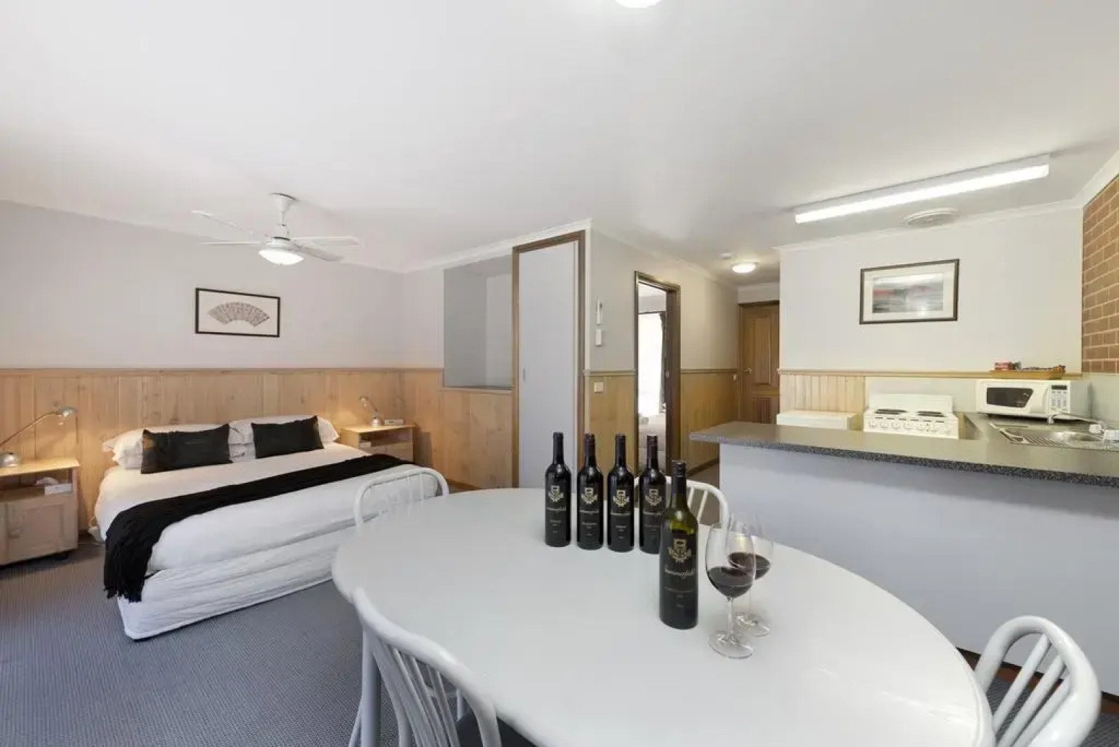 Summerfield Winery and Accommodation