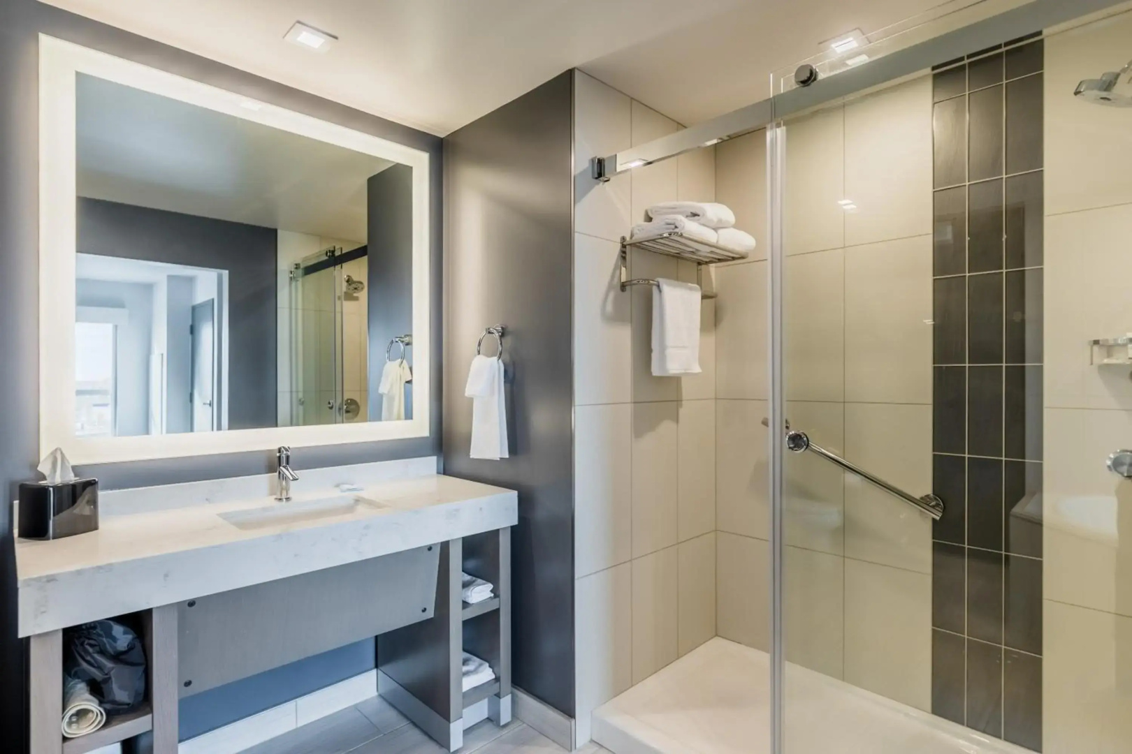 Hyatt House Winnipeg-South/Outlet Collection