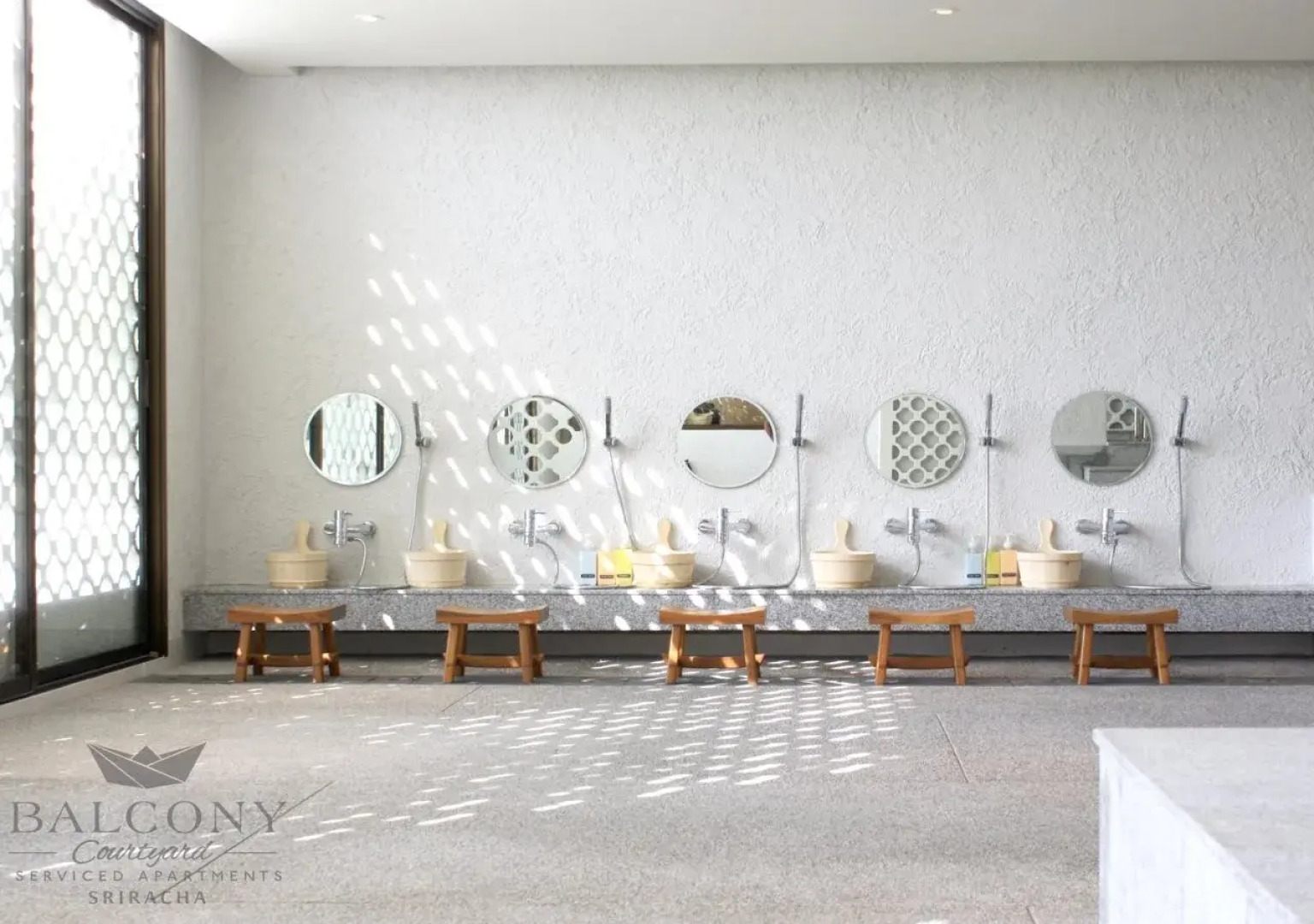 Balcony Courtyard Si Racha Hotel & Serviced Apartments