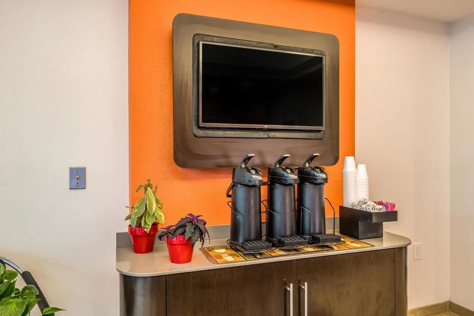 Motel 6 West Des Moines, IA