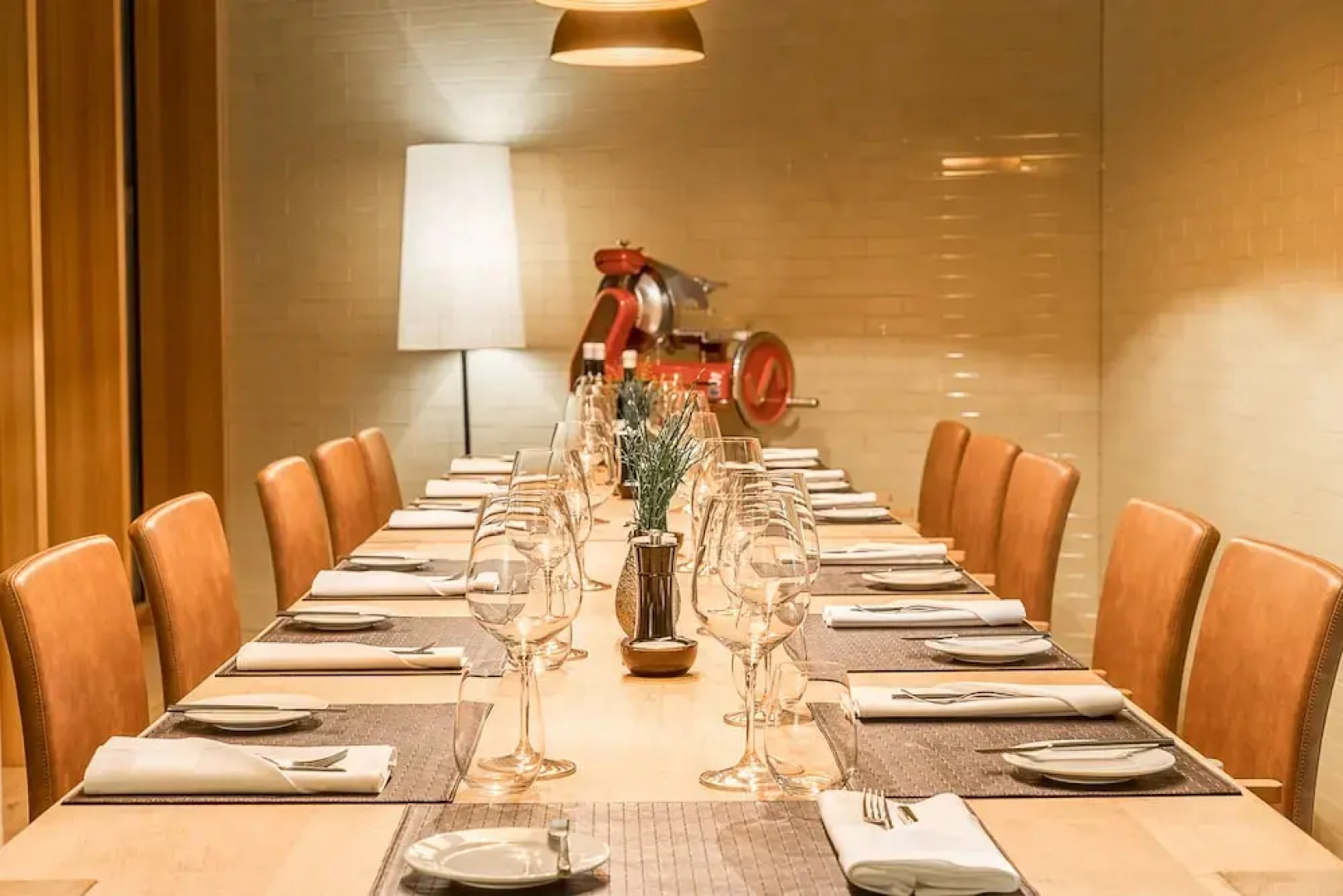 NIDUM - Casual Luxury Hotel