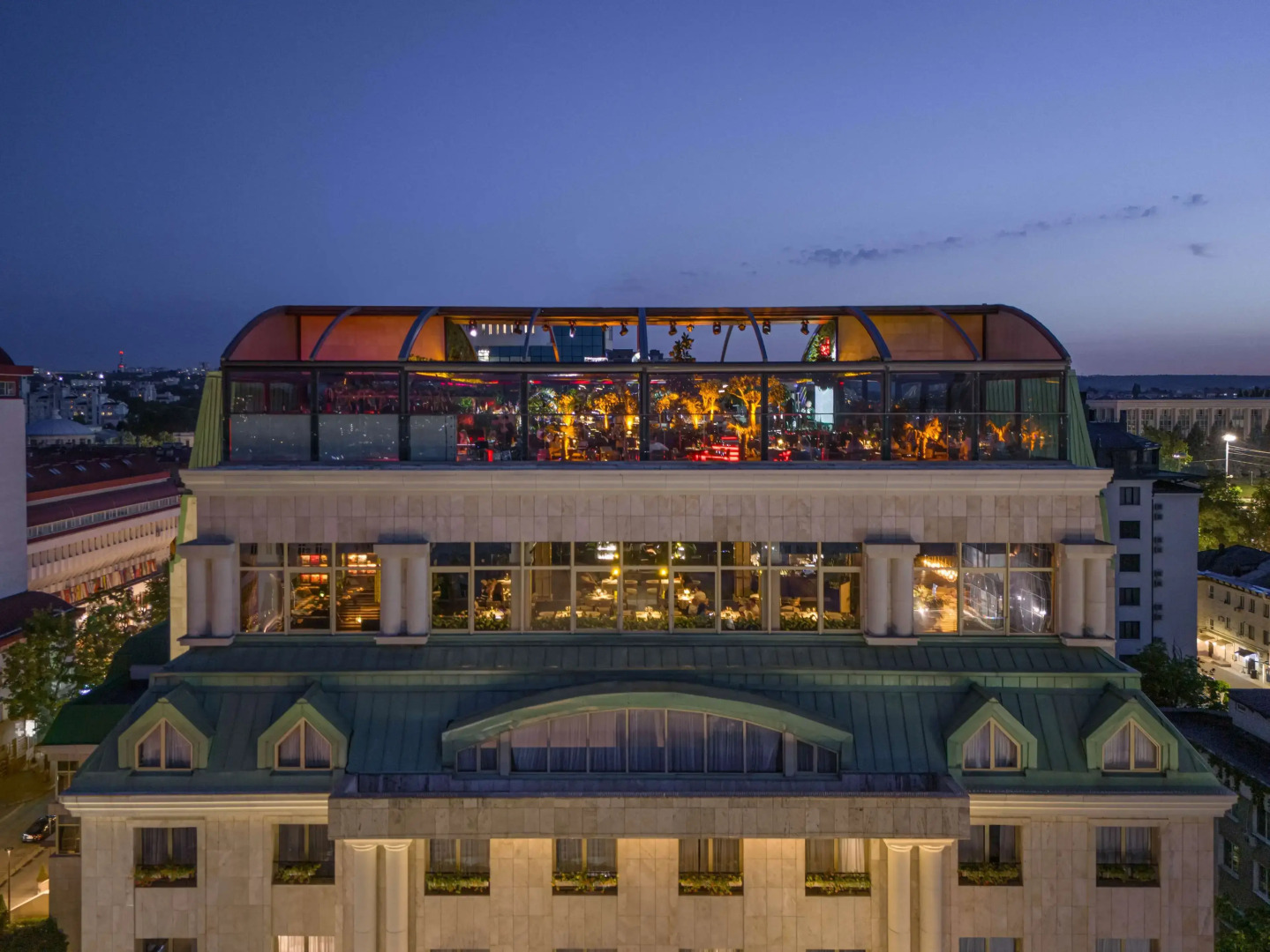 Отель Radisson Blu Leogrand