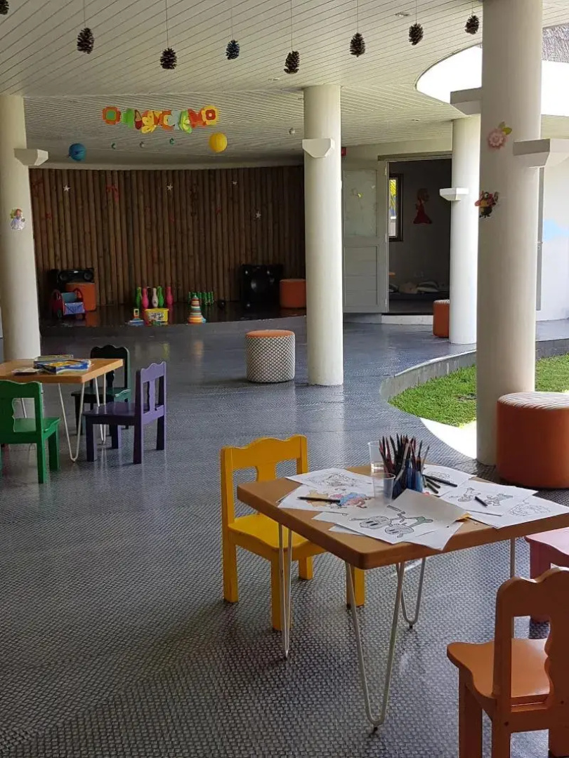 Azuri Apartment with Beach, Pools, Gym, Restaurants, Spa, Boats, kids Corner