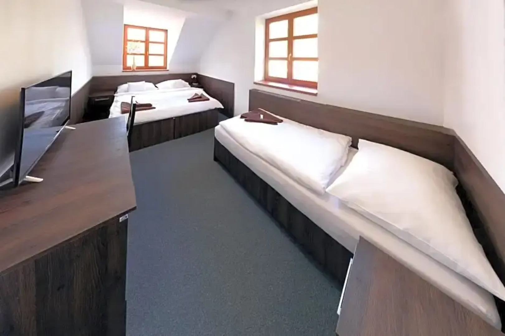 Štirínská stodola u Prahy