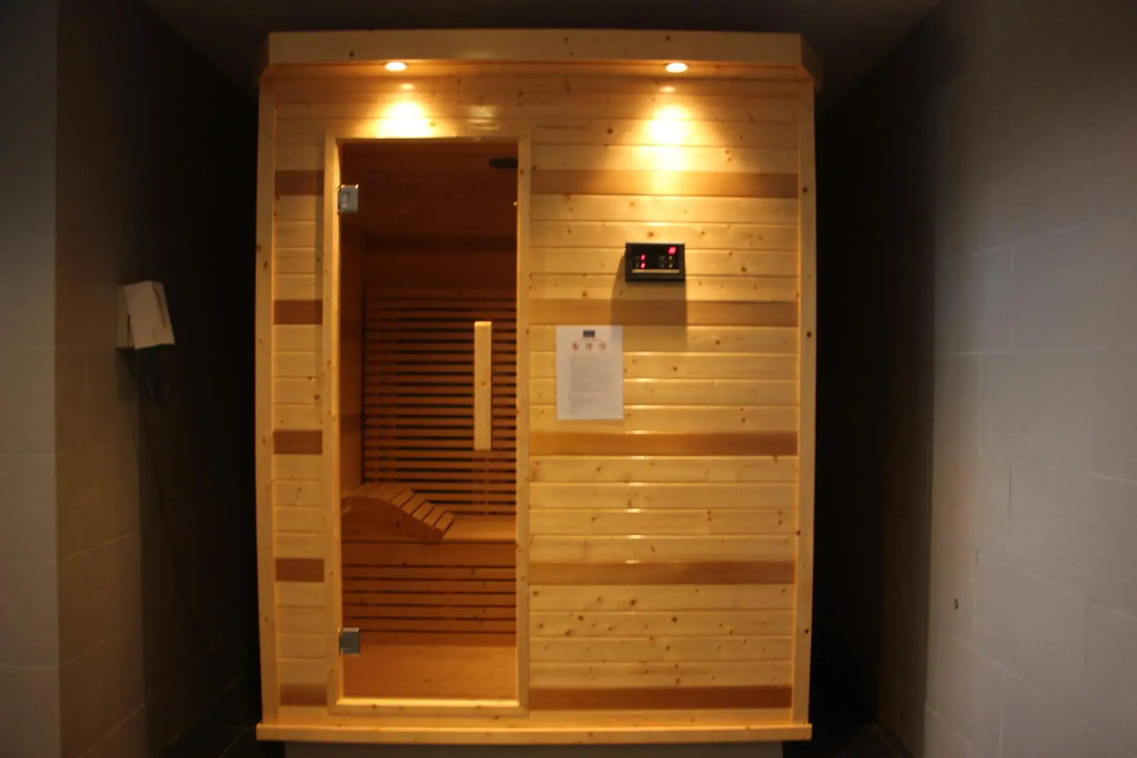 sunny seaview@icon residence