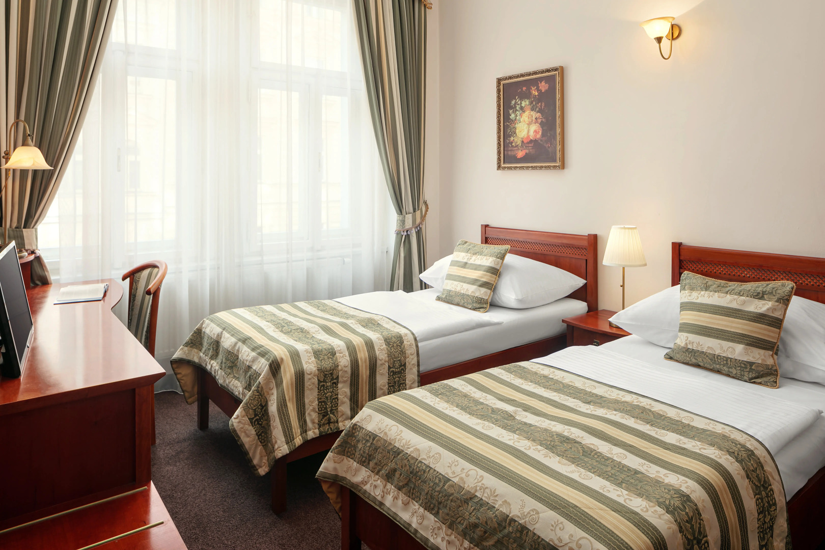 Amigo City Centre Hotel