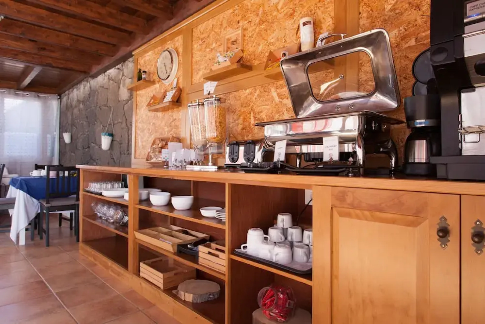 Apartamentos El Callao II