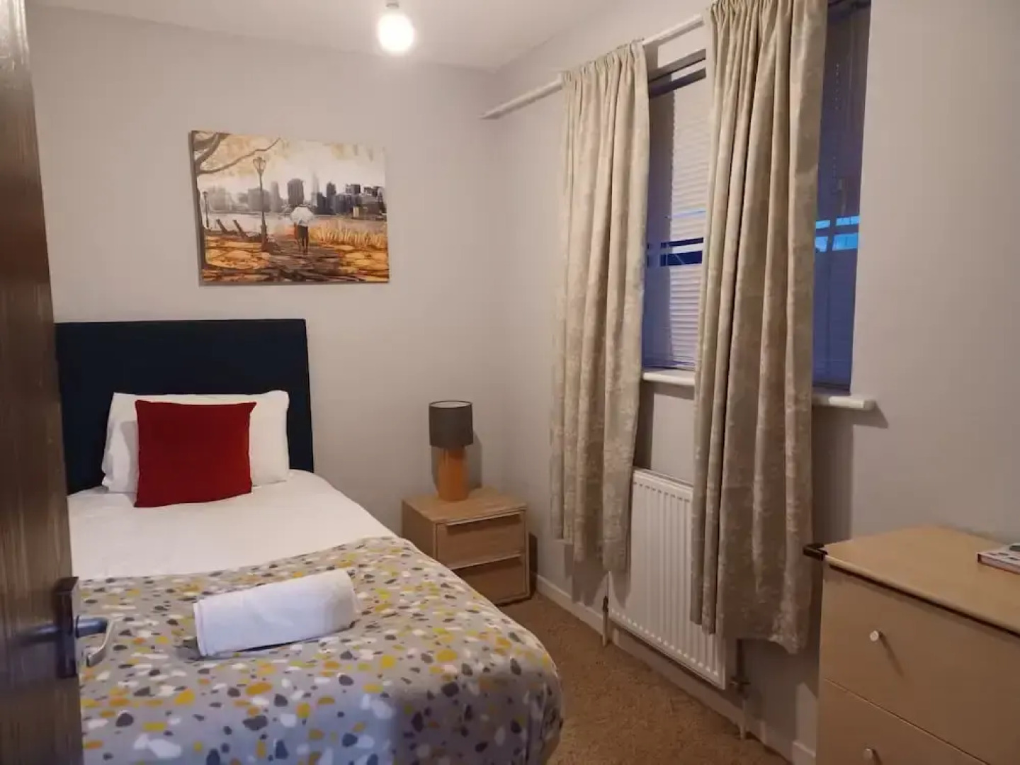 Huku Kwetu - Fieldfare Green