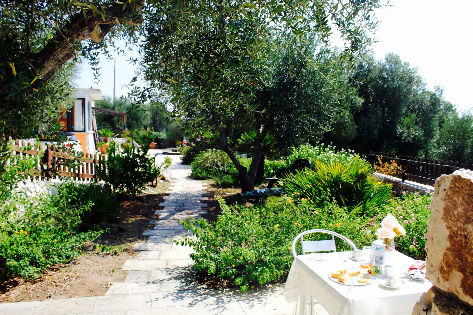 Amoru Bed & Breakfast