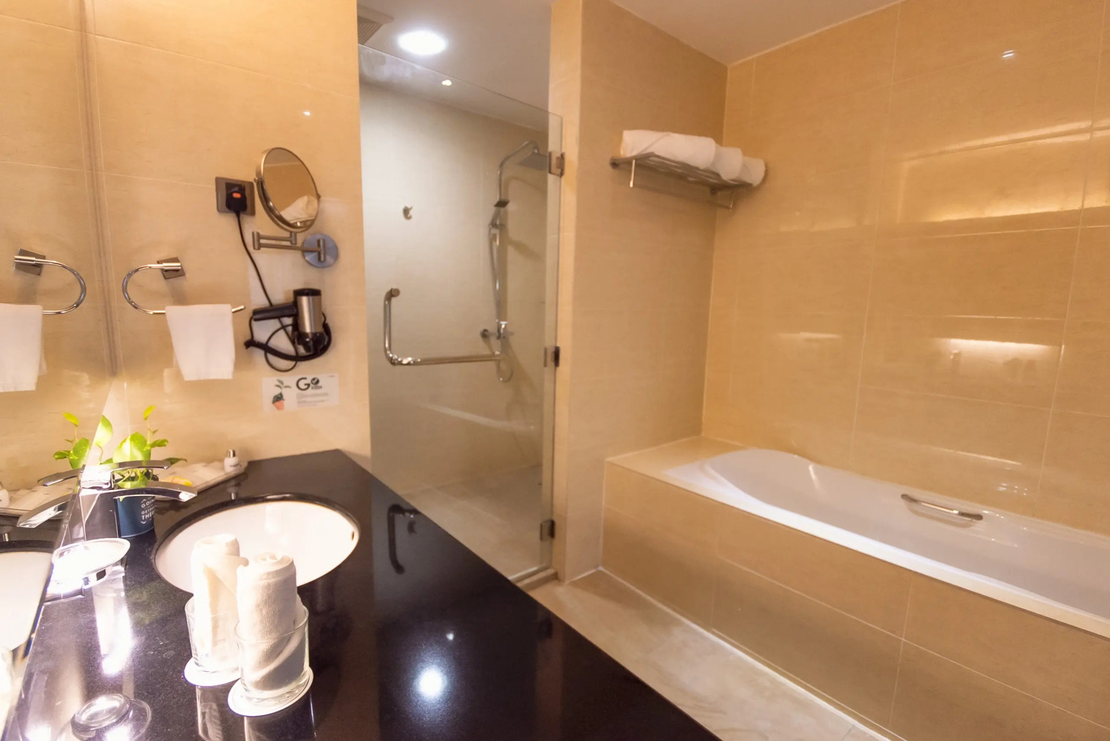 Kinta Riverfront Hotel & Suites