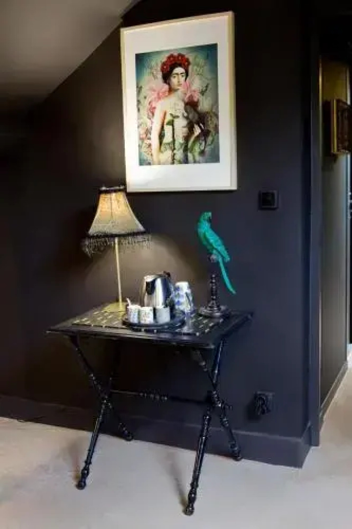 La Maison De Bon Aloi