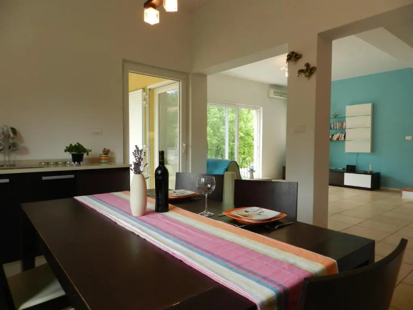 Dee's House and Pool