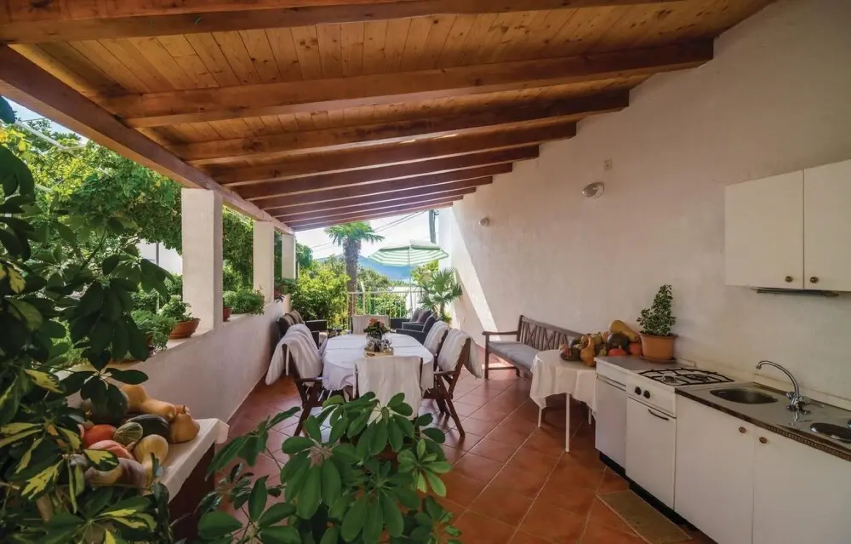 Beautiful Home in Zaton Veliki With Wifi and 3 Bedrooms