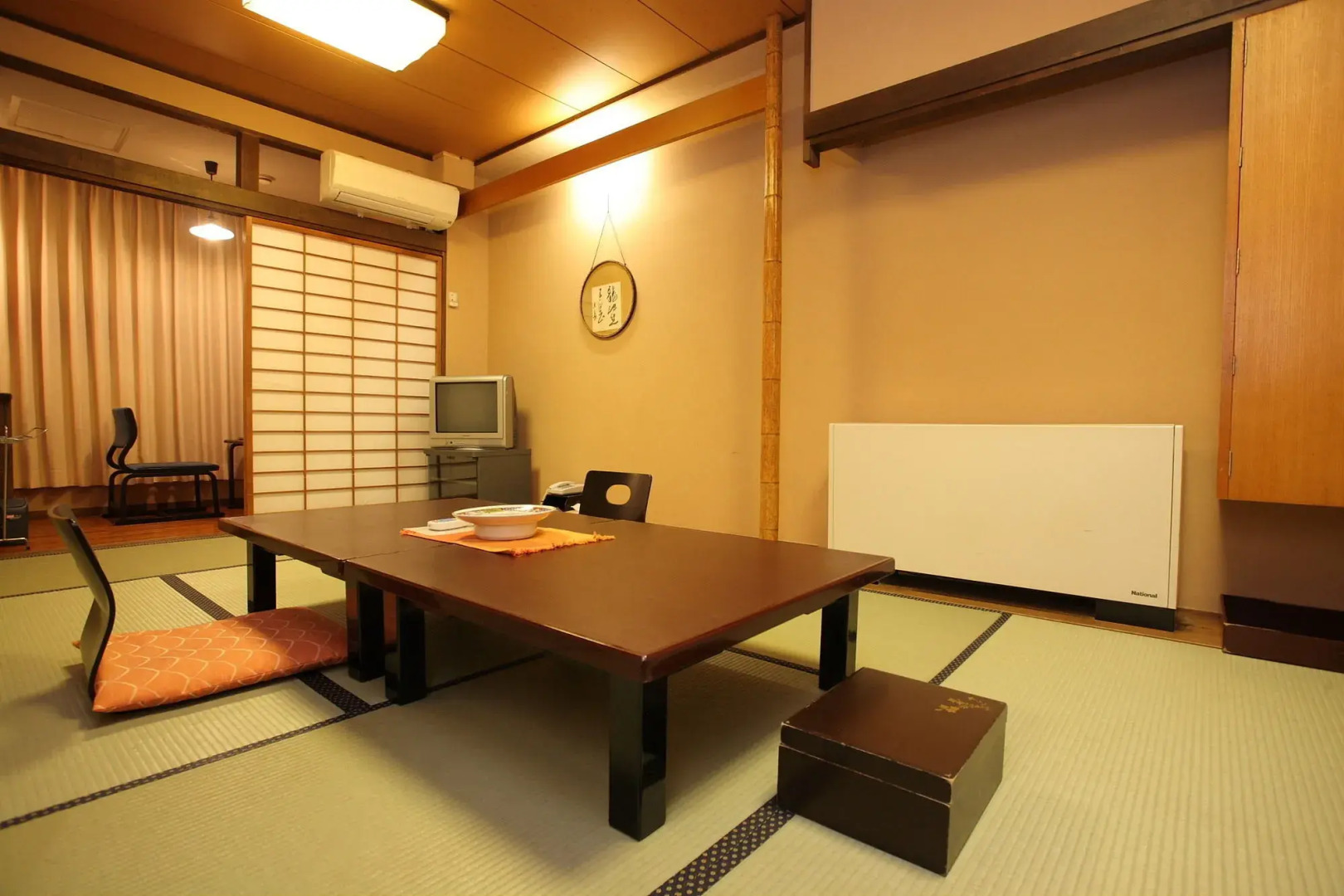 Tsutaya Ryokan