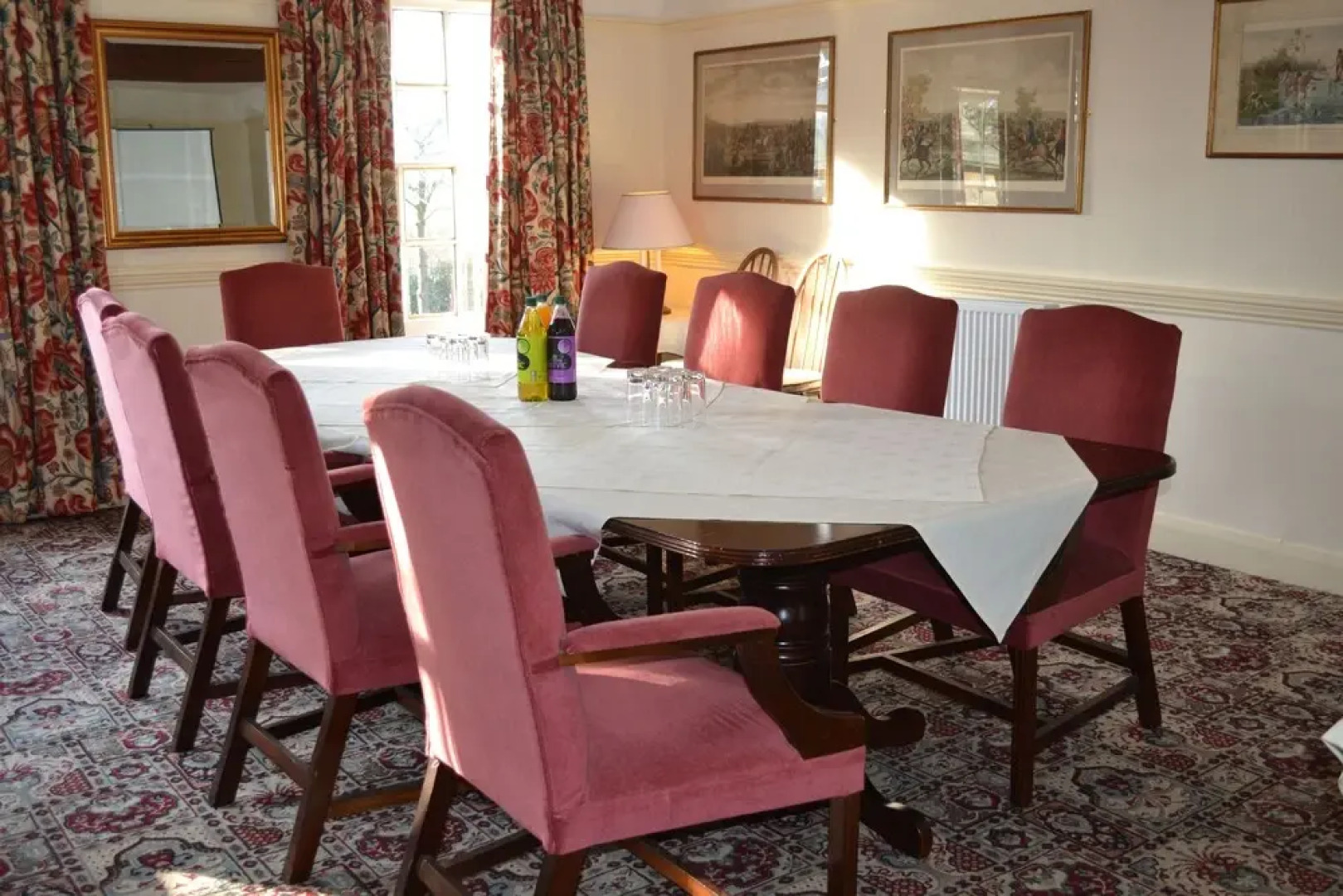 The Olde Windmill Inn