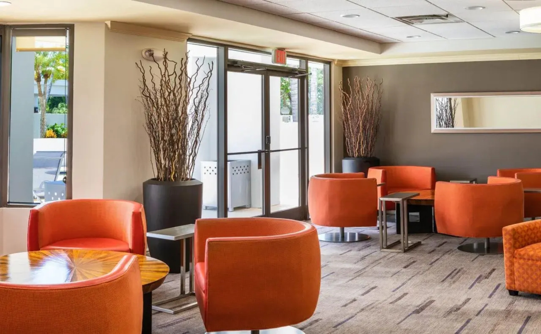 Courtyard by Marriott - Naples