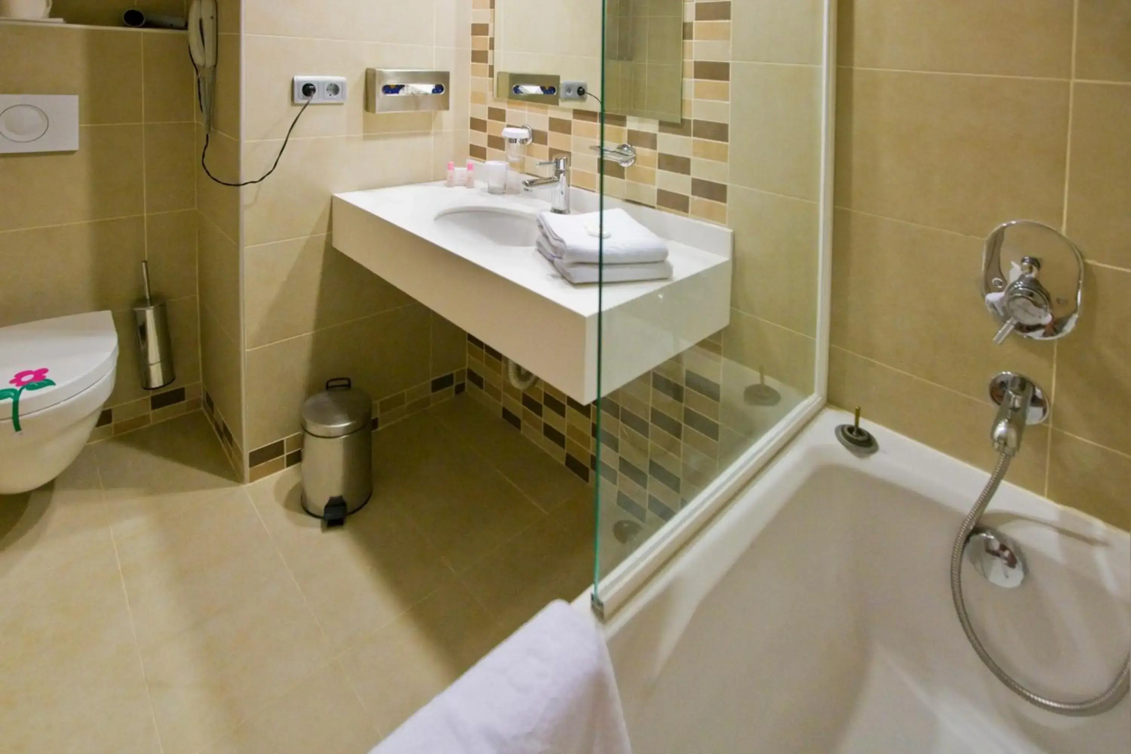 Fantasia Deluxe Hotel