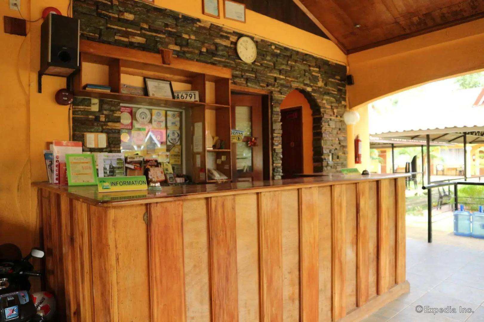 Villa Manuel Tourist Inn