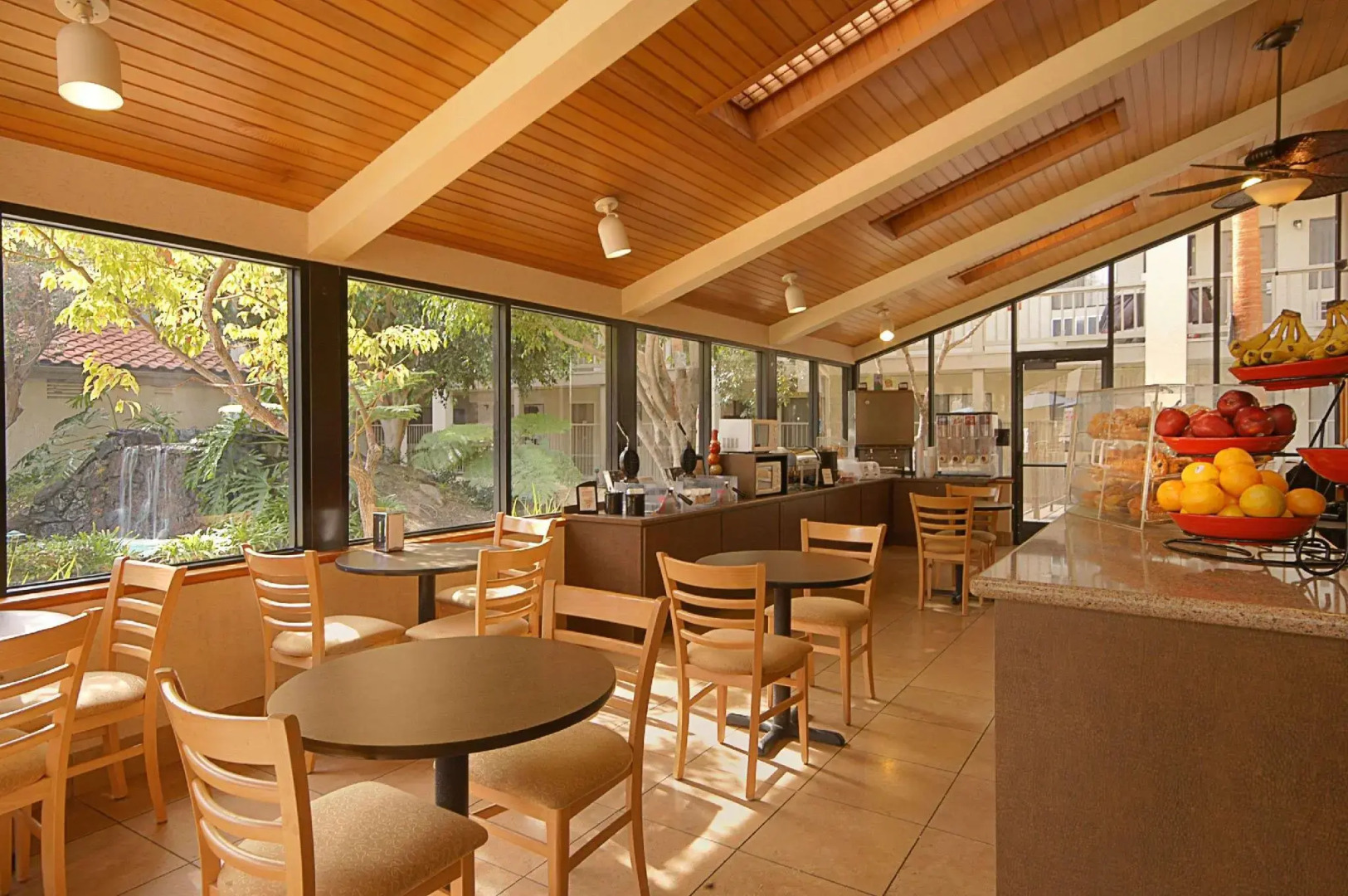 Best Western Carlsbad by the Sea