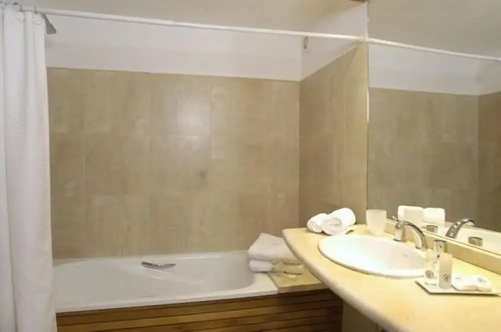 Apart Hotel Le Temps Des Cerises