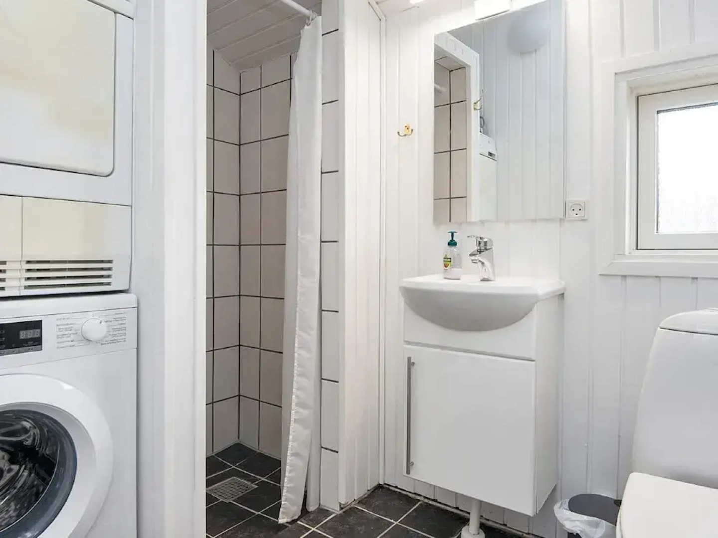 8 Person Holiday Home in Ansager