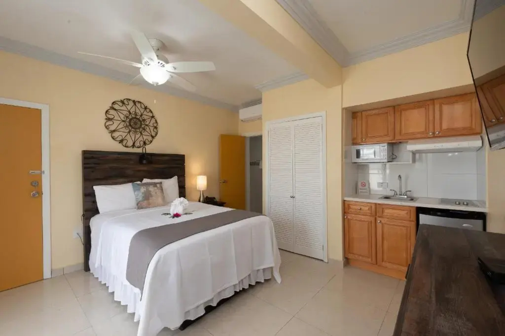 Baker's Suites