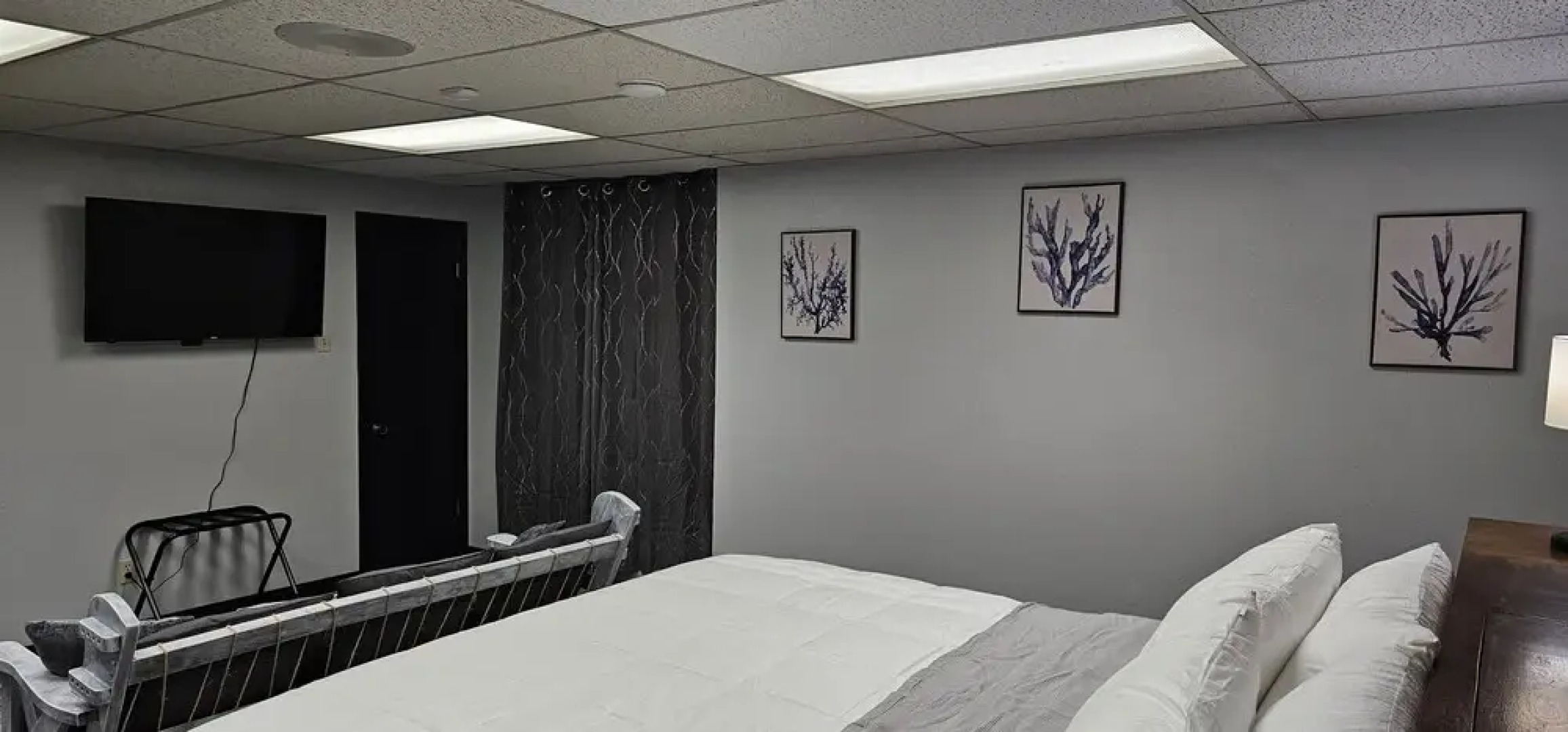 The Canna House by High Society Rentals