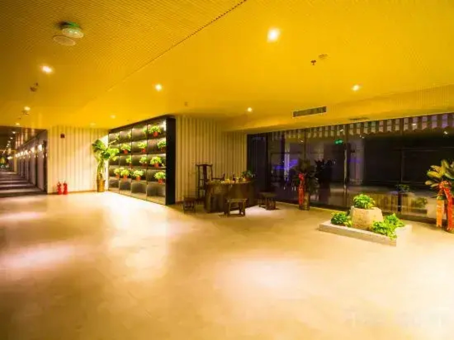 Yixian Sunshine Travel Inn (Xinxiang Hongmen University Town Branch)