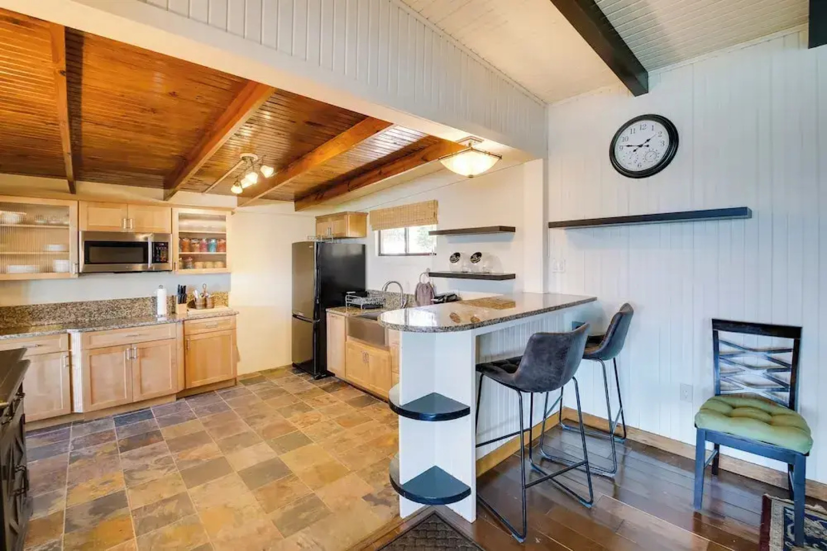 Waterfront Lake Hamilton Home w/ Private Dock