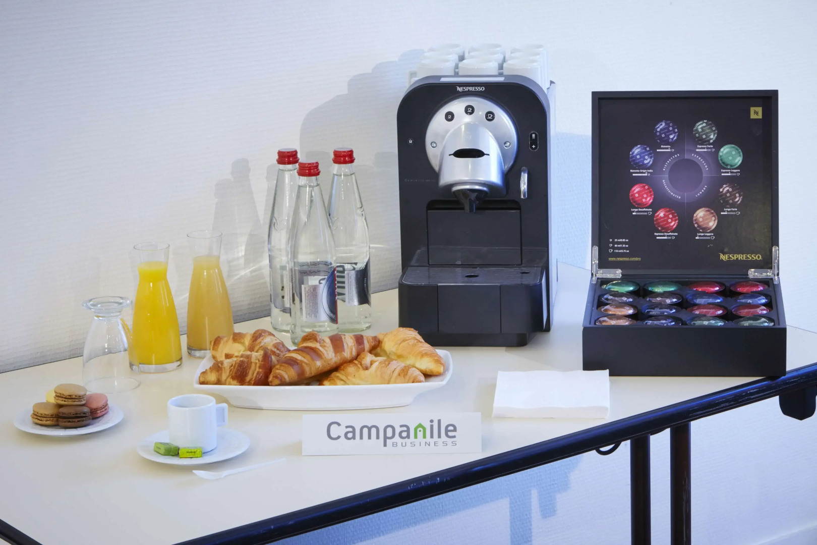 Campanile Villejust - ZA Courtaboeuf