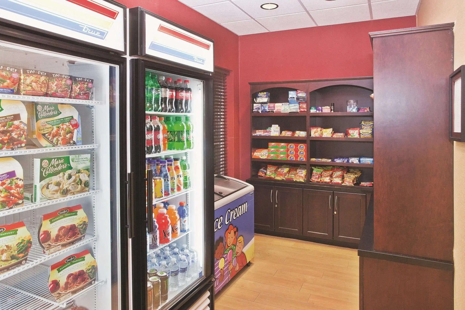 La Quinta Inn & Suites by Wyndham Hinesville - Fort Stewart