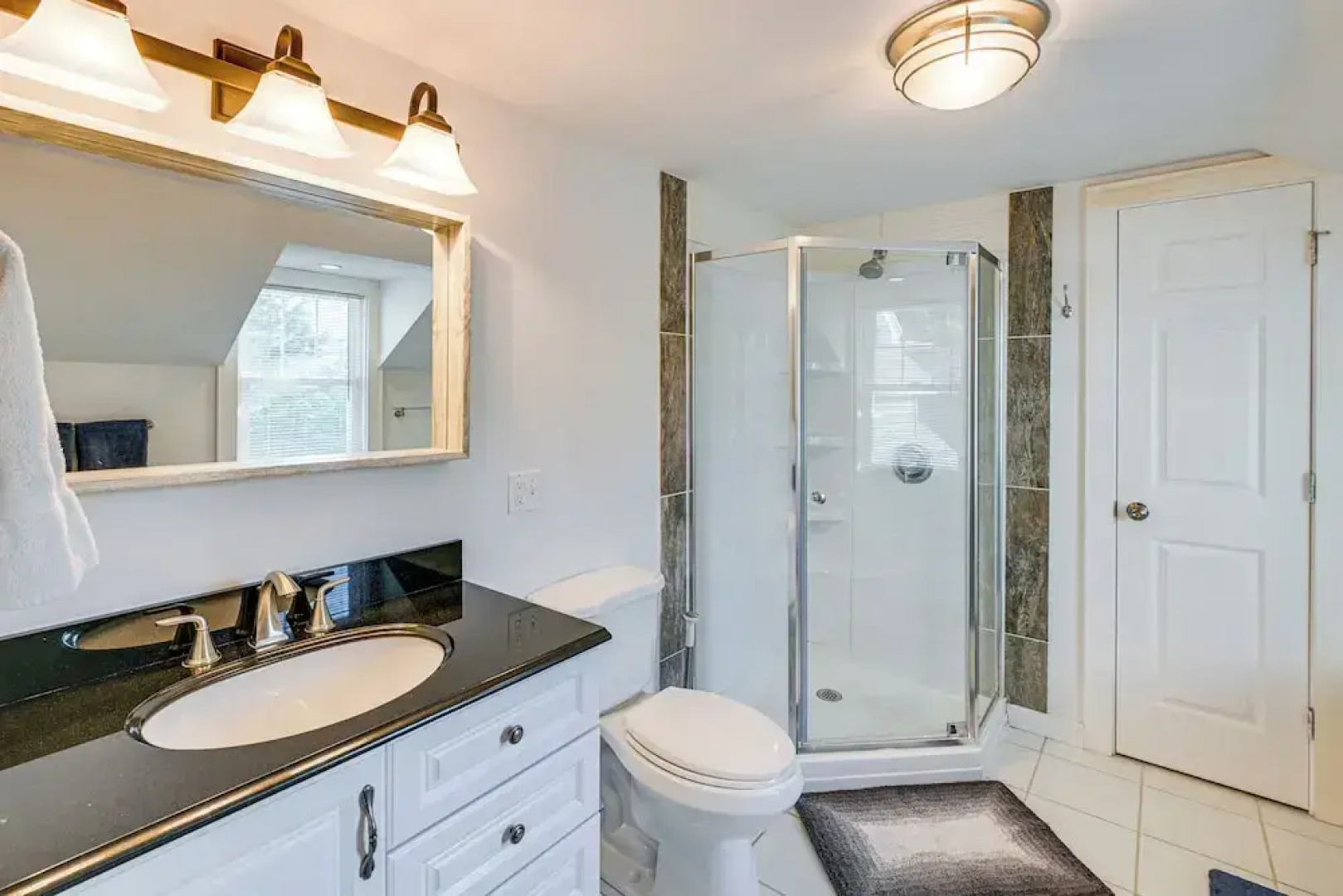 1 Mi to Acadia National Park: Spacious Retreat!