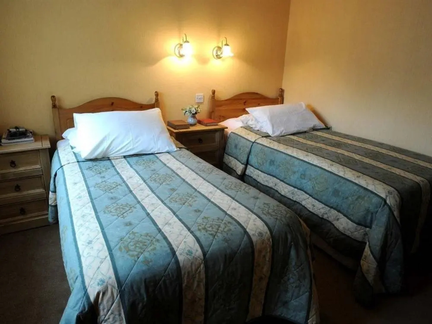 Abbey Court Guest House