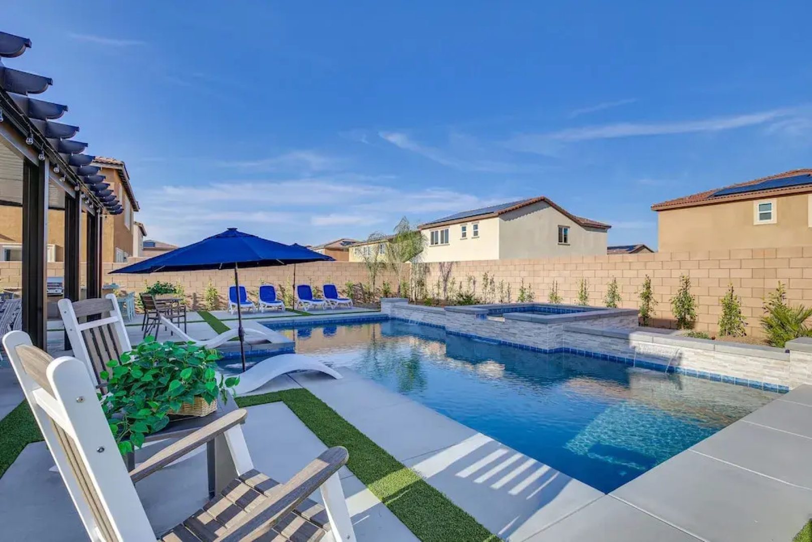 Chic Coachella Home < 3 Mi to Empire Polo Club