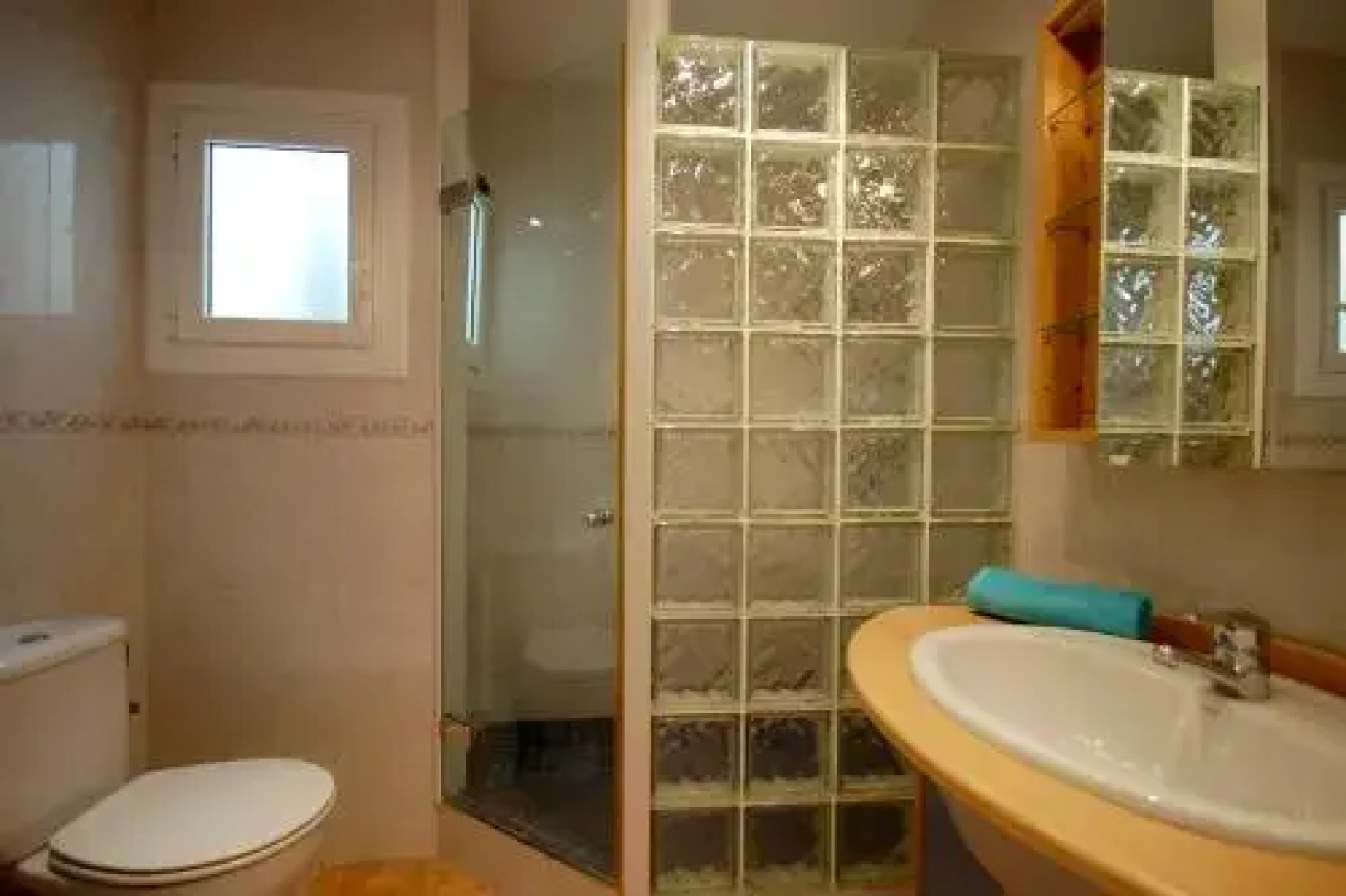 Lets Holidays Beach Apartment