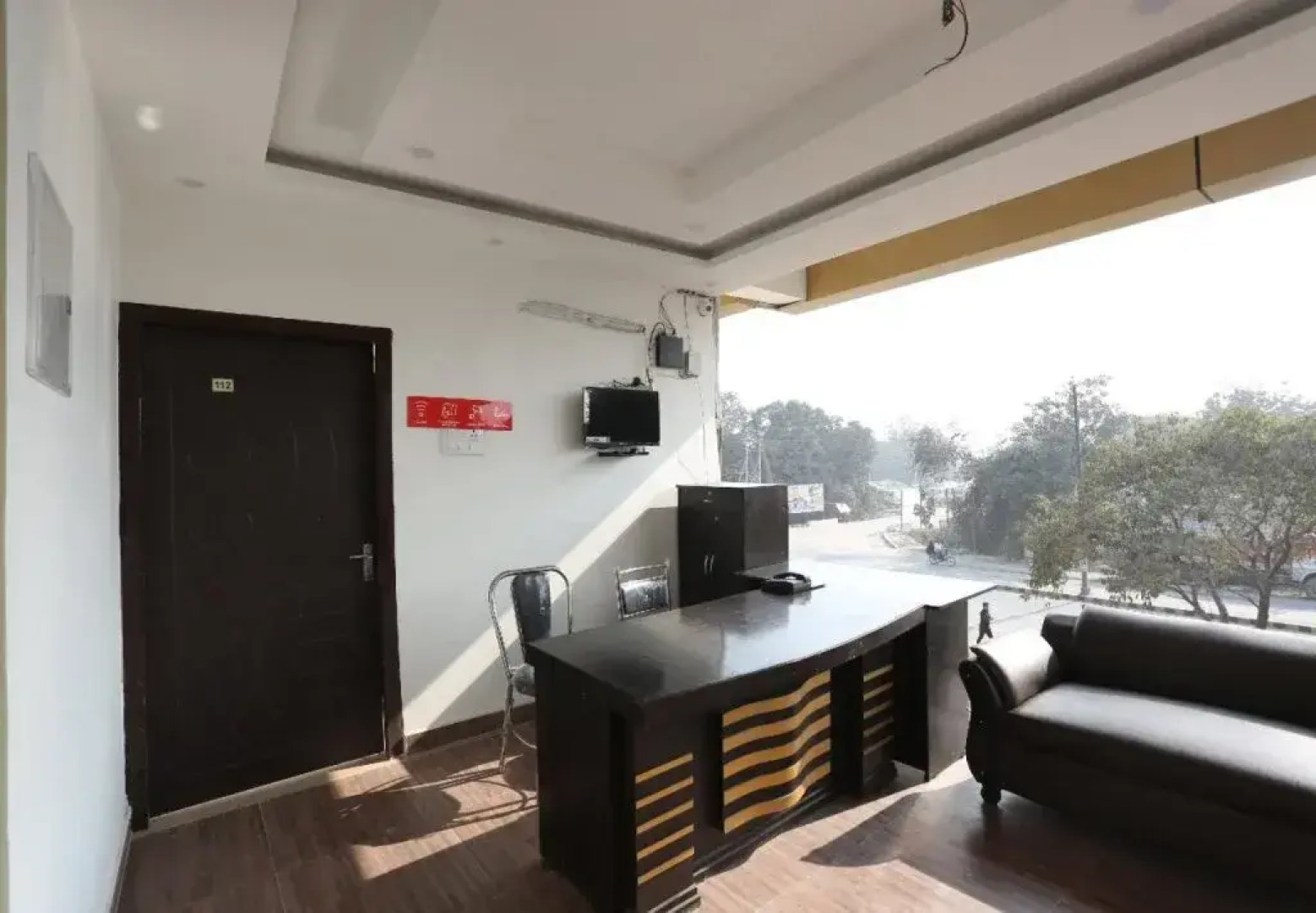 Hotel Baswari By OYO Rooms