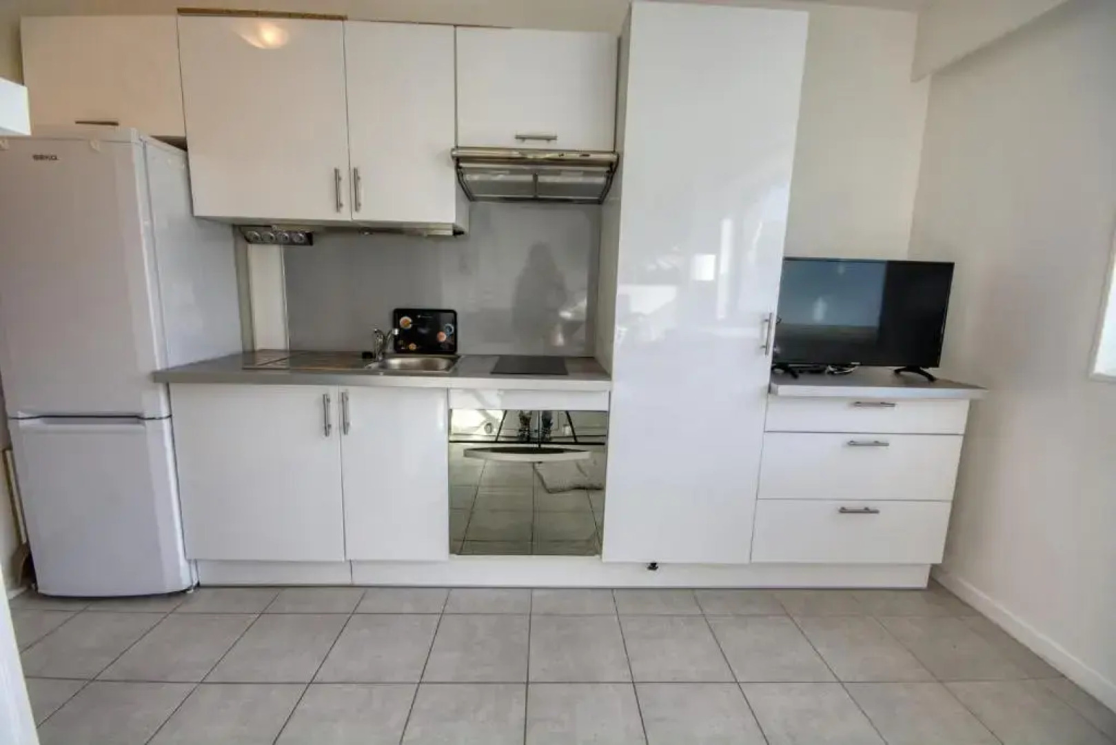 La Studette Marina 06