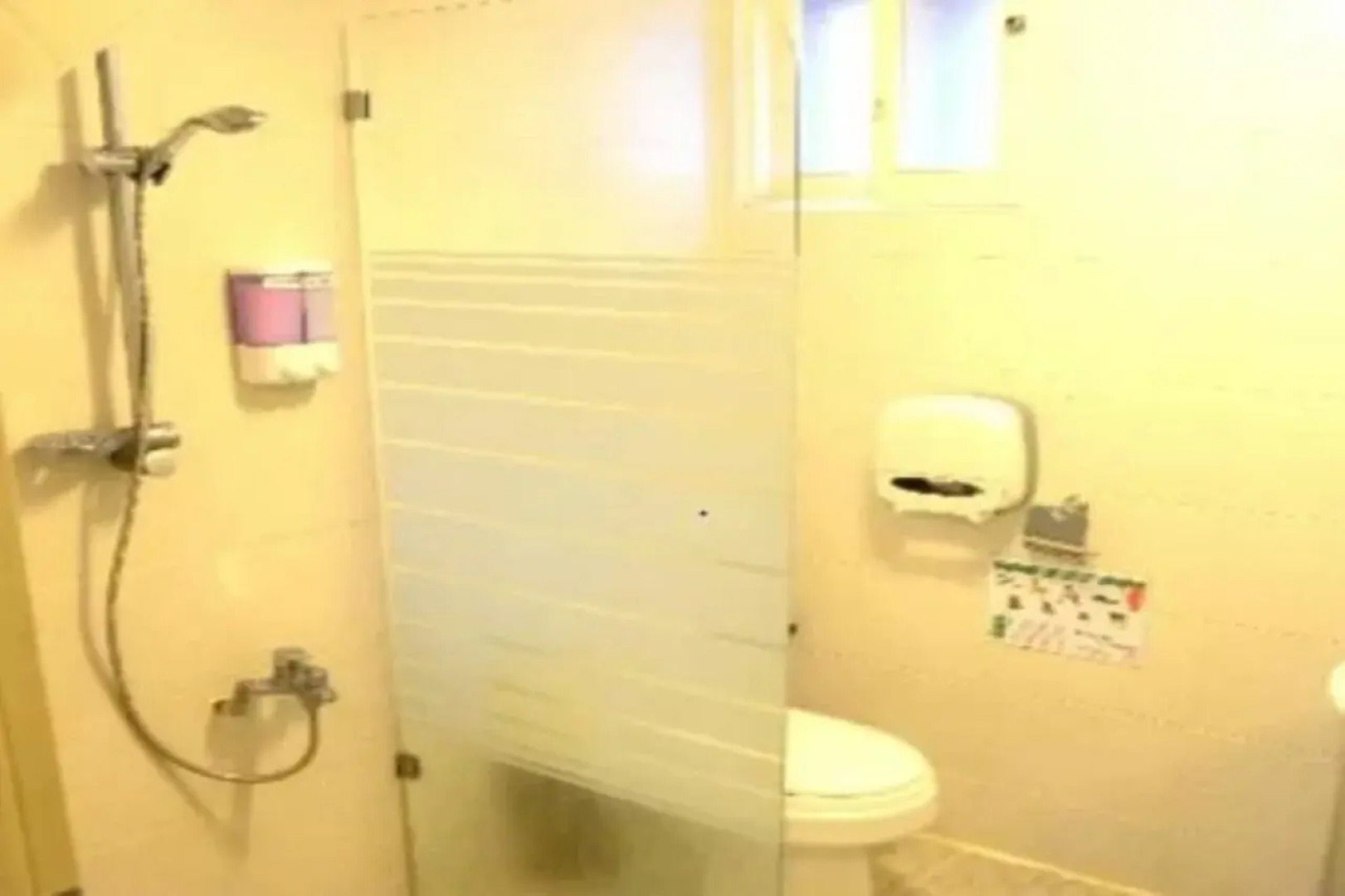 Kimchee Hongdae Guesthouse