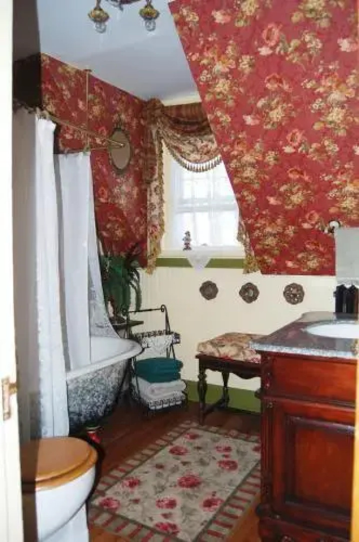 Schuster Mansion Bed & Breakfast