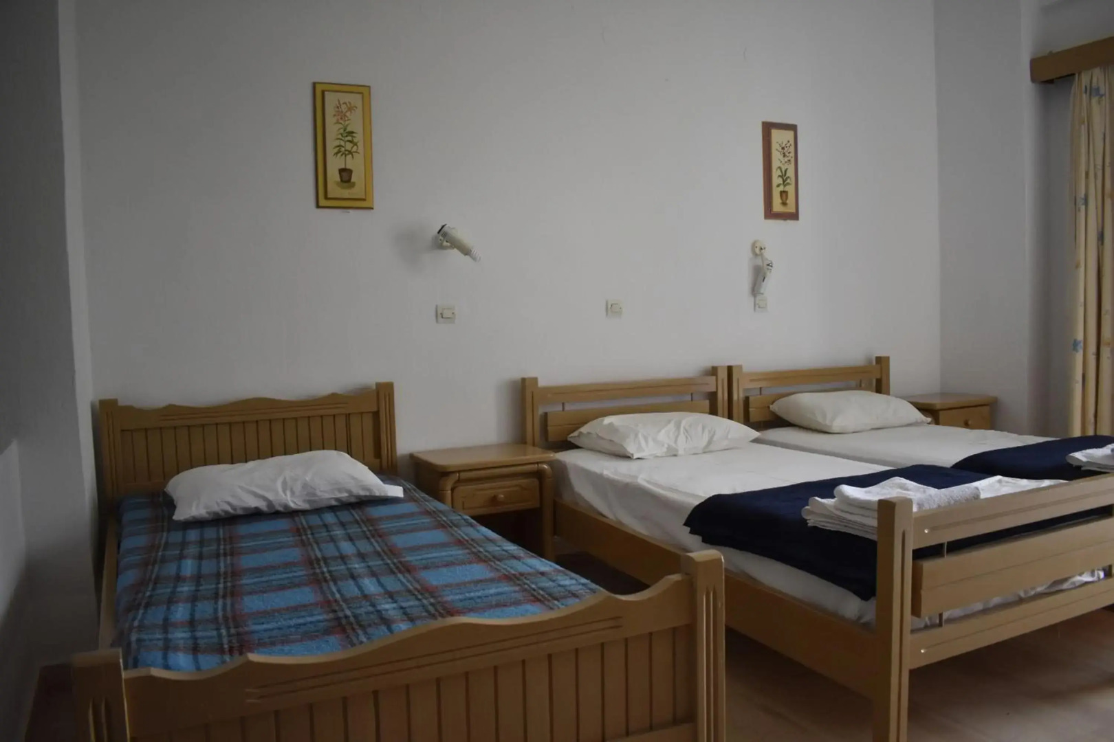 Panorama Studios and Apartments