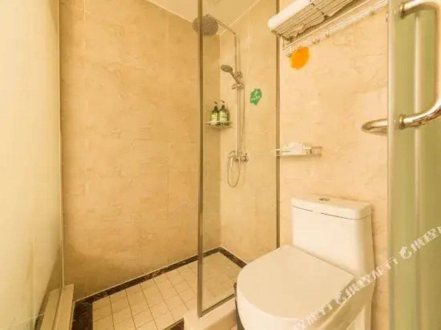 Jingyu Heyue Hotel (Hanzhong Wetland Park)