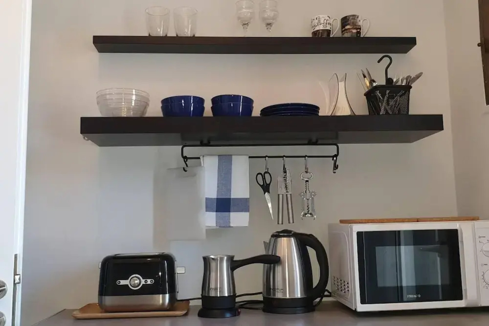 Rooftop Studio Apt - Metro Cholargos - 5 Min Walk