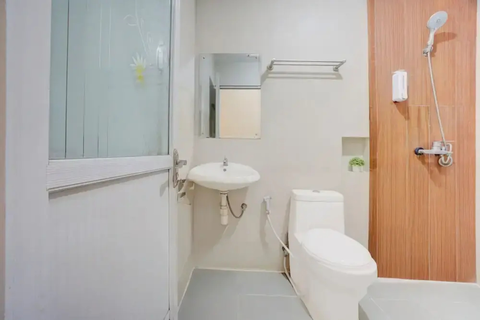 Hotel O MIOXIO Syariah Kost