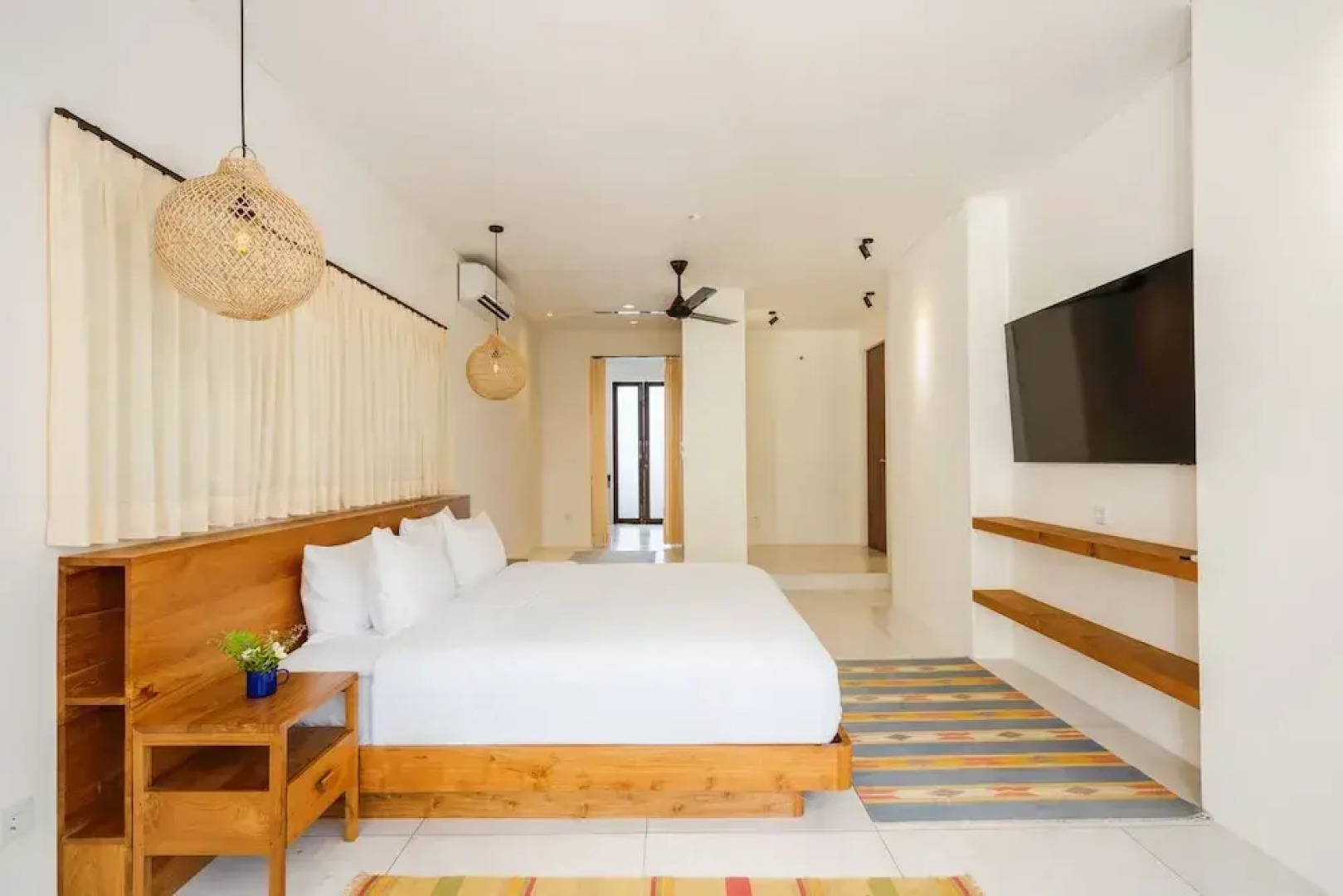 Beefy Dragon Villa by Betterplace