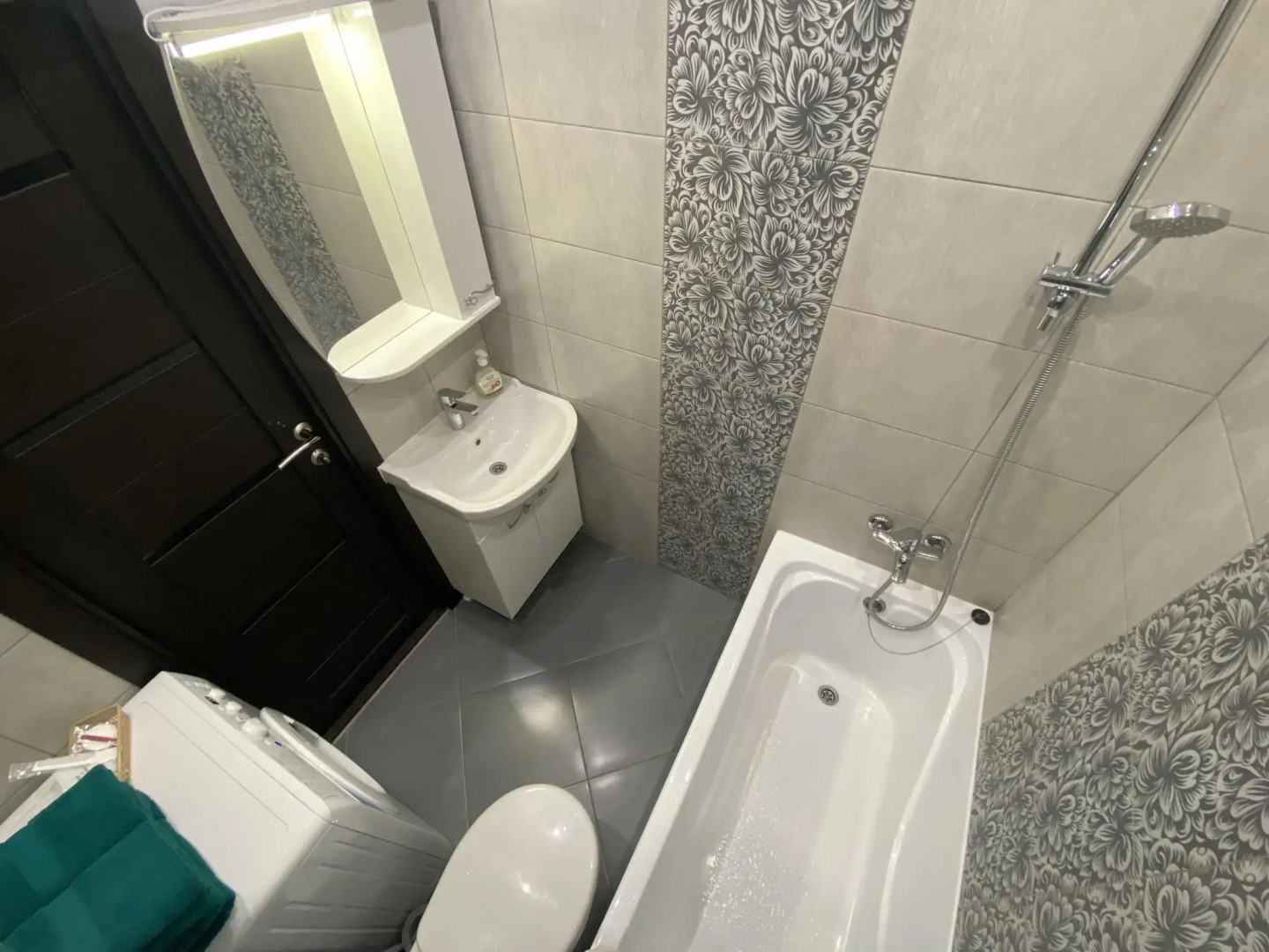 Баринн на улице Гайдара