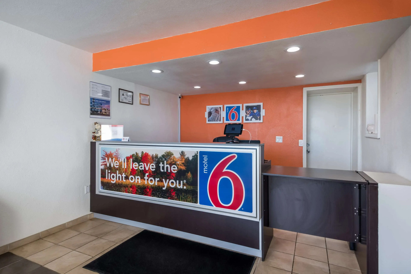 Motel 6 Connellys Springs, NC