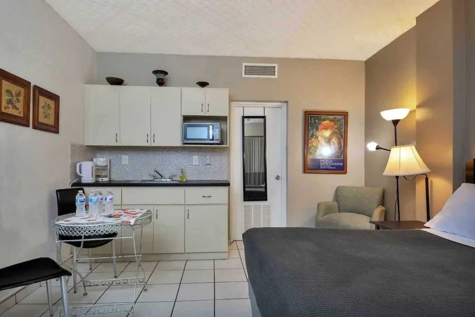 Lovely Apartment, Hallandale Beach!!!