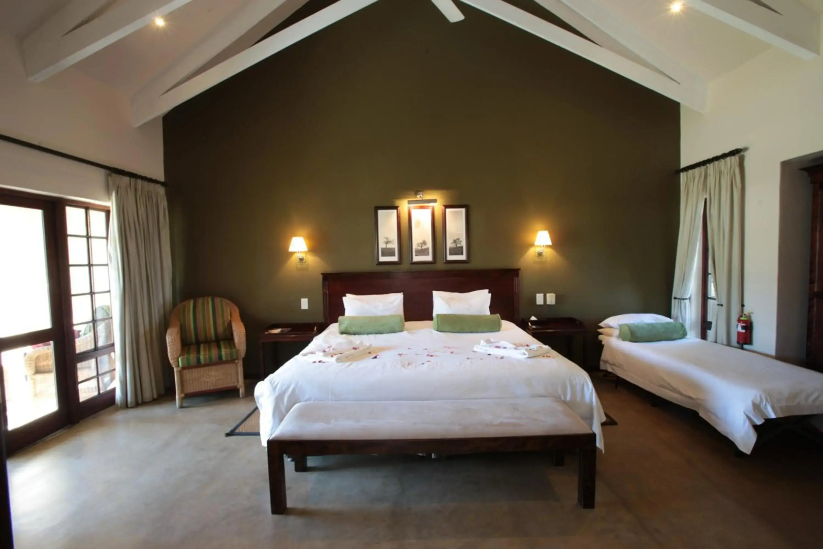 Perrys Bridge Hollow Boutique Hotel
