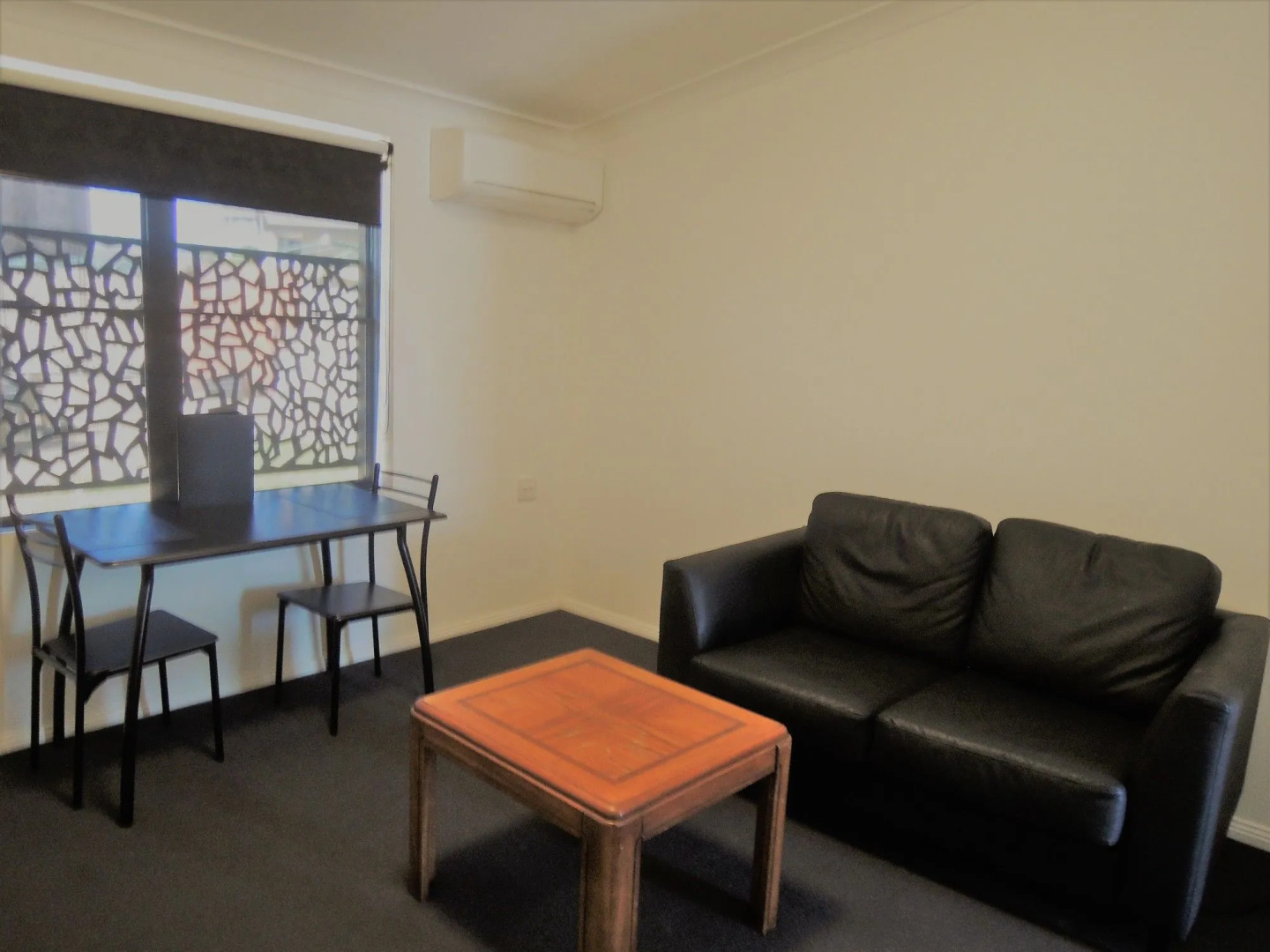 New England Motor Lodge